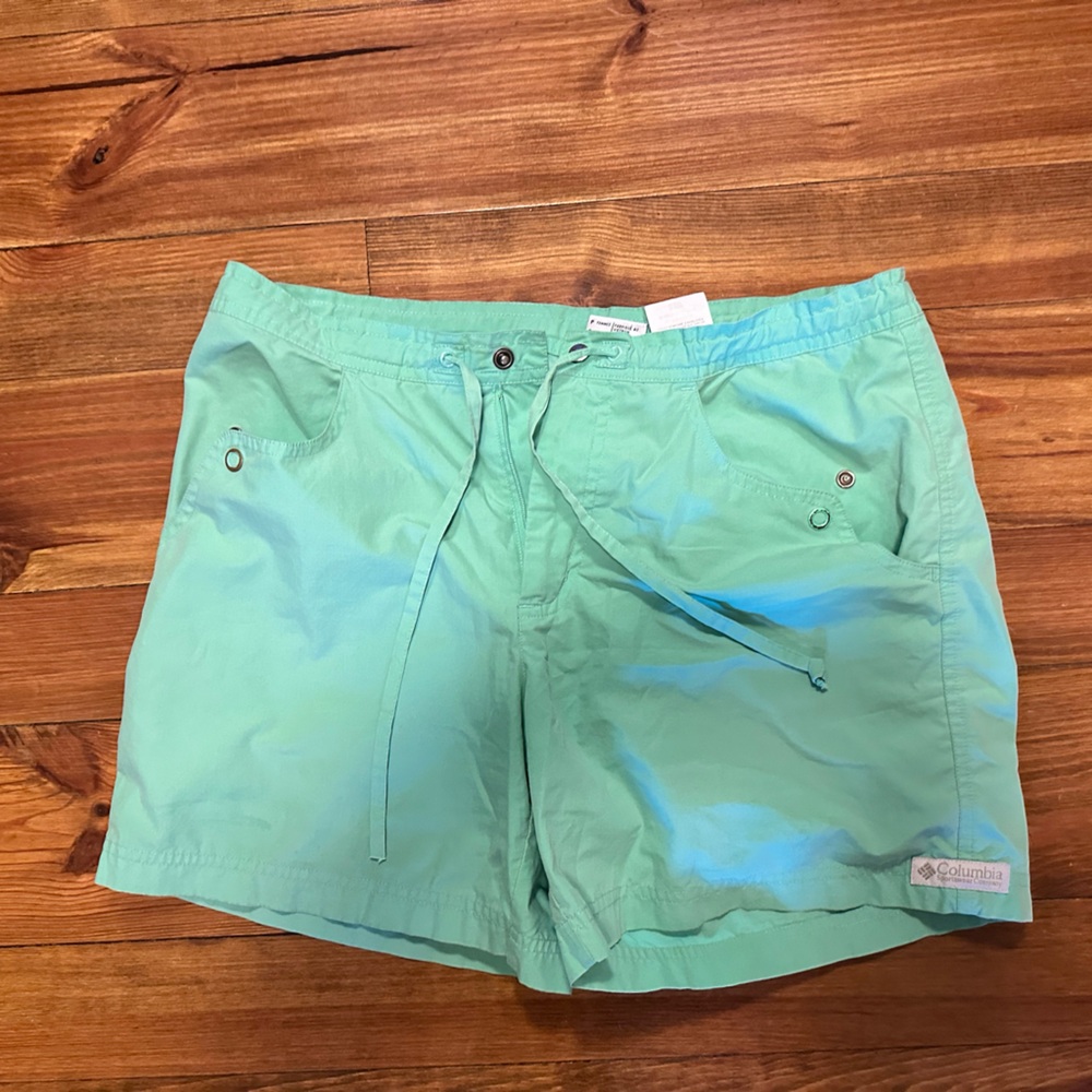 Board shorts